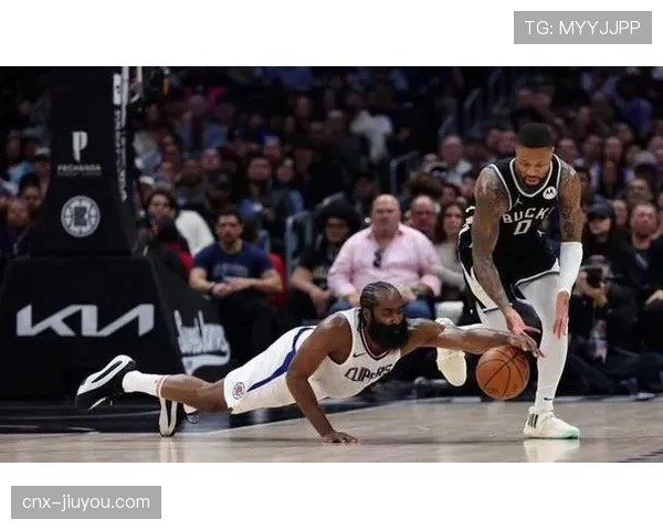 马刺主场4分险胜快船,关键时刻防守成功限制对手反扑